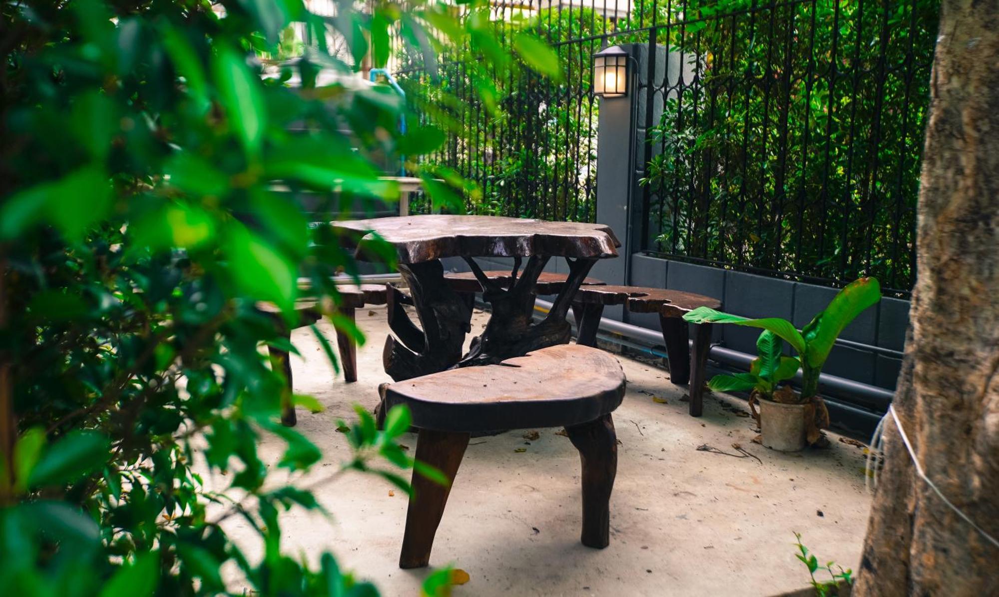 Bed Garden 26 Hostel Bangkok Bagian luar foto
